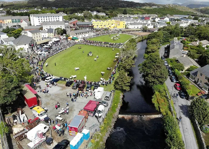 Ferienhaus Hillside House Ballinaboy